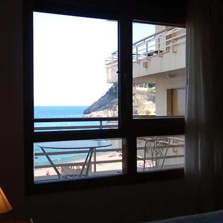 Lets Holidays Beachfront Tossa de Mar