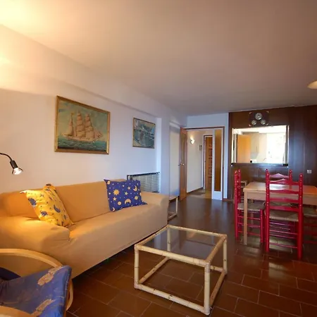Apartment Lets Holidays Beachfront Tossa de Mar
